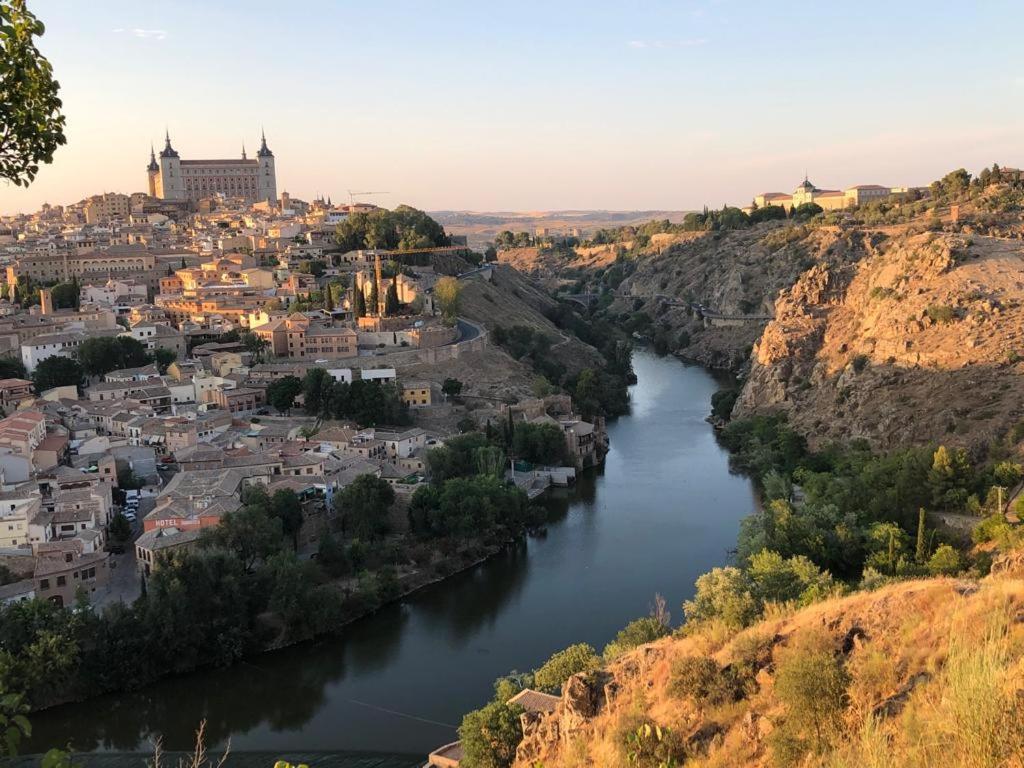 Toledo Ciudad De Las Tres Culturas , Un Lugar Para Disfrutar Todas Las Familias Con Sus Hijos " Desayuno Incluido" Villamiel de Toledo Εξωτερικό φωτογραφία